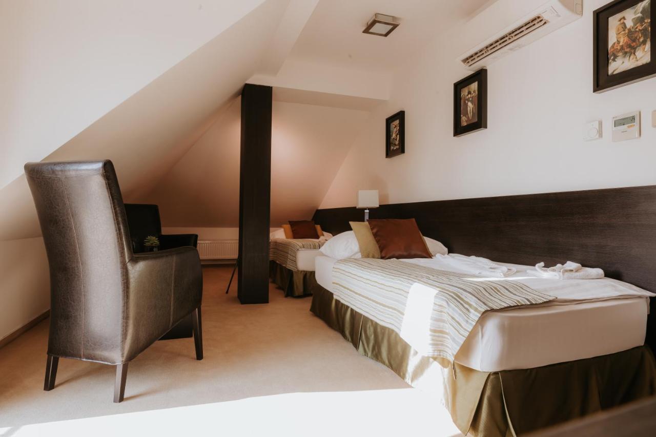 Hotel Bonaparte Košice Εξωτερικό φωτογραφία